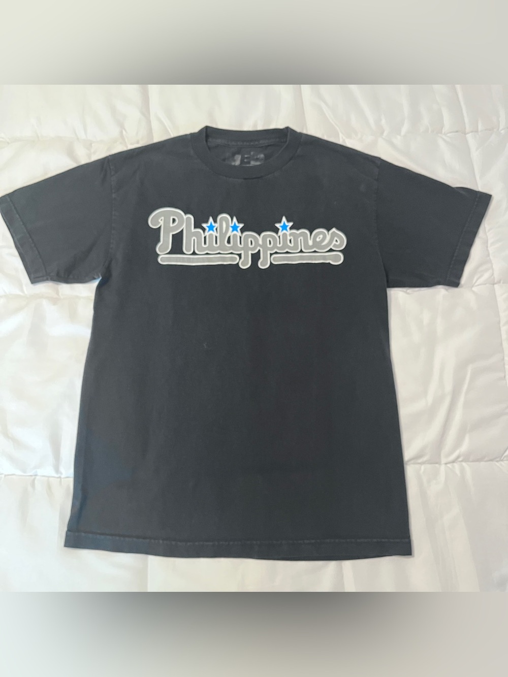Philippines Graphic Tee - Size: Medium